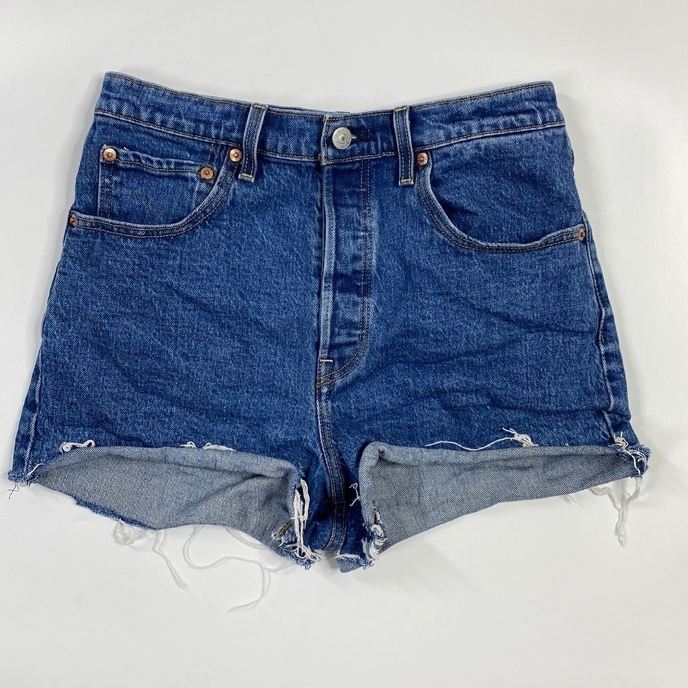 Levi's Premium Ribcage Shorts Button Fly Size 30 (flawed)
